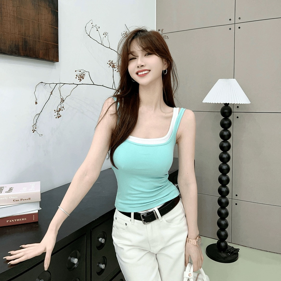 卡卡女装官方旗舰店正品双拼慕斯撞色假两件带胸垫一体杯吊带背心