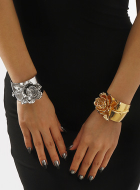 欧美设计感花卉金属光面开口高端手镯 轻奢小众甜酷个性宽版手环