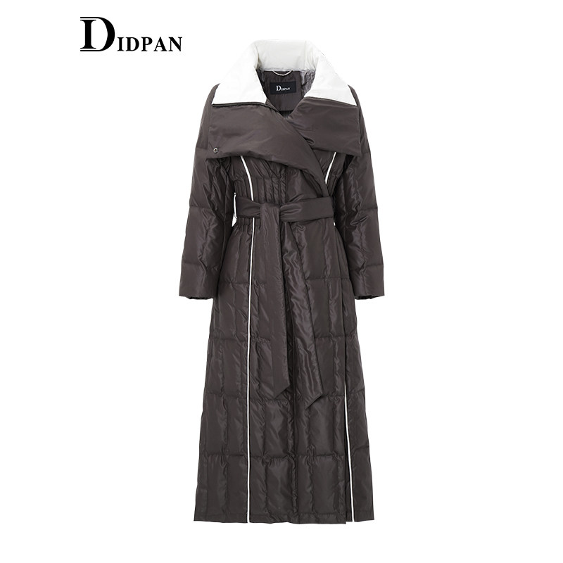 IDPAN冬季羽绒服女士新款时尚通勤修身显瘦流行风格长款羽绒