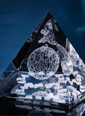 定制发光水晶3D内雕金字塔摆件