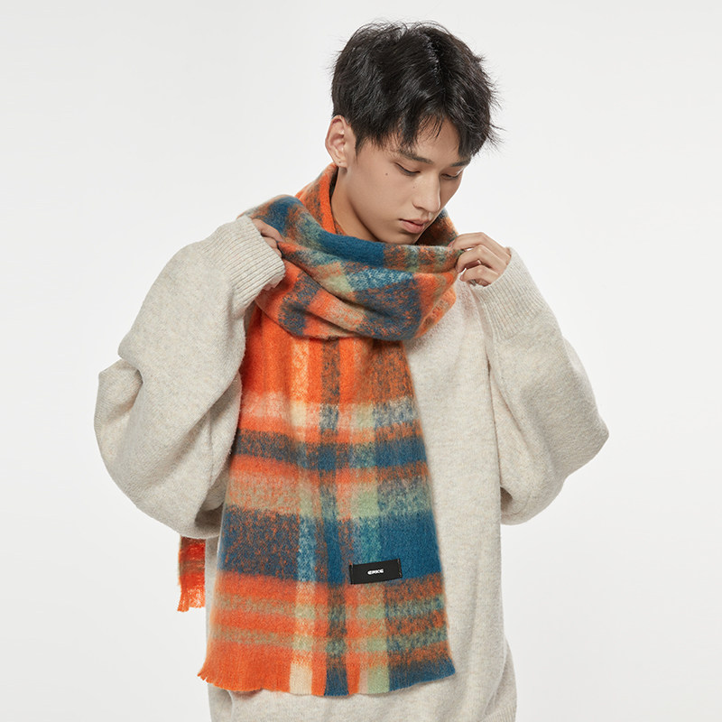  鸿星尔克鹏景围巾/丝巾/披肩