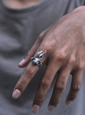 日本coss koko长耳朵兔子先生戒指男潮银复古轻奢小众精致个性