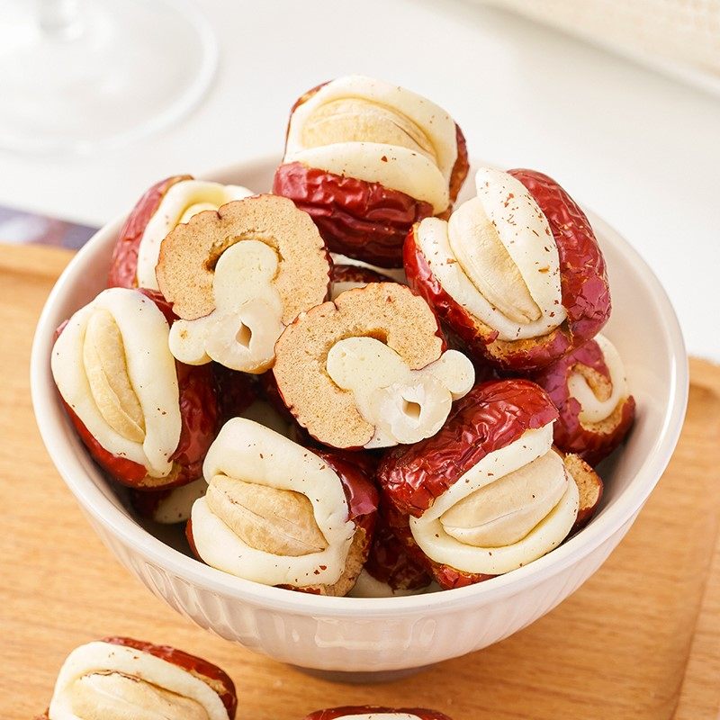 腰果泡芙枣独立小包装网红夹心红枣奶酪枣新疆特产抱抱果休闲零食,淘宝优惠券,粉丝福利购,淘宝优惠卷