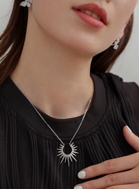 太阳花项链复古开口锁骨链男女款设计感百搭吊坠情侣锁骨链