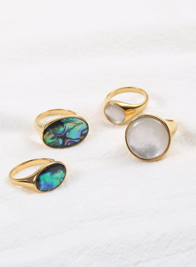 日系TopWhit宫廷复古气质INS风罗马弧面白贝壳贝母圆戒指钛钢镀