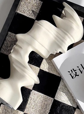 摆件家居装饰品陶瓷ins风风创意复古桌面服装店艺术客厅软装