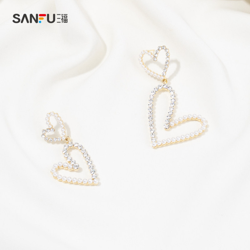 三福爱心结球带钻气质个性精美耳钉 sanfu服饰耳环