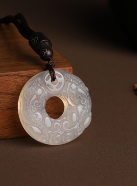 天然红玛瑙貔貅平安扣吊坠挂件