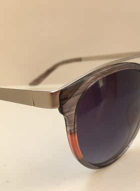 Morning Breeze 磨砂透明框复古太阳眼镜 男女通用墨镜