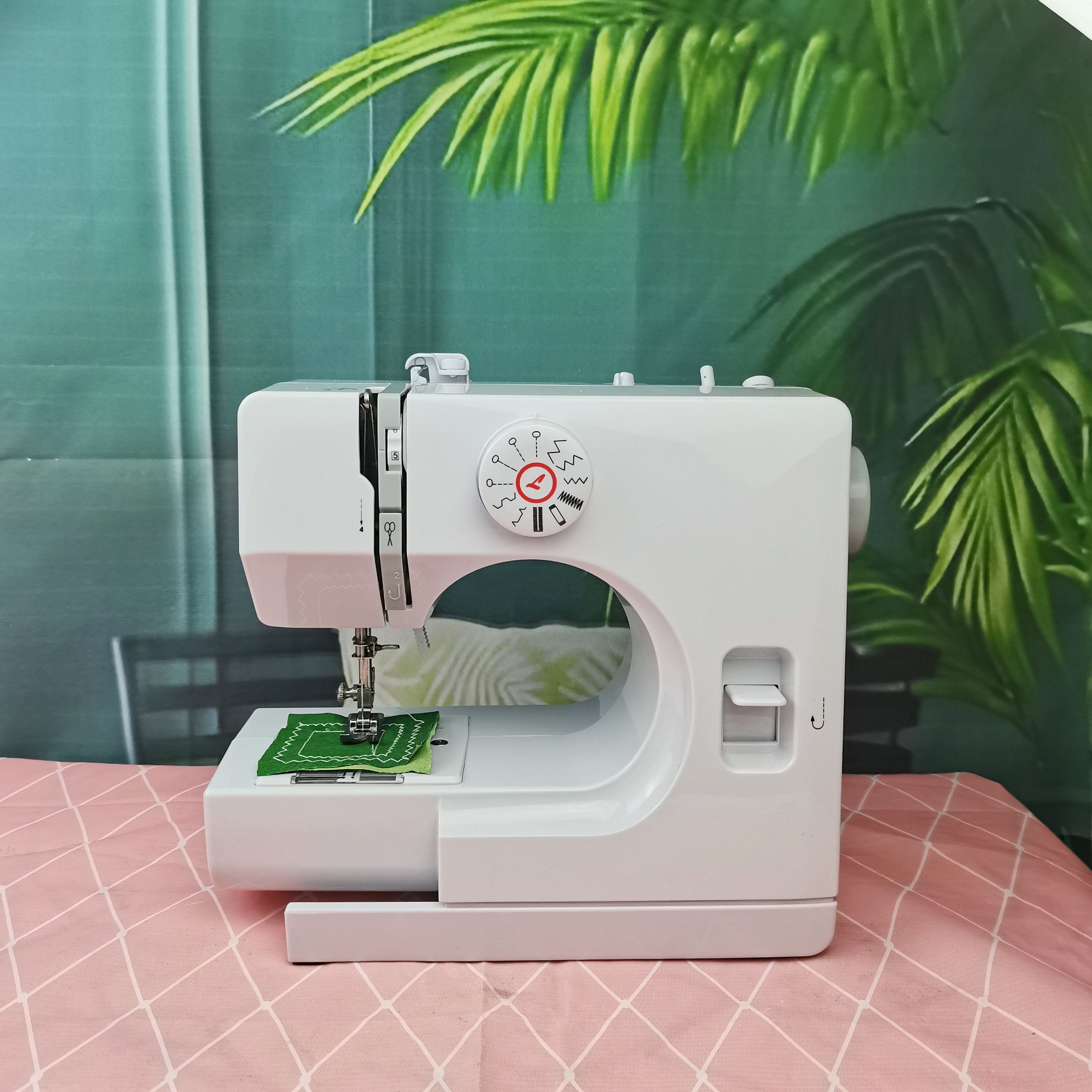 家用全自动台式缝纫机锁边机小型台式裁缝机缝补机锁边缝纫一体机,淘宝优惠券,粉丝福利购,淘宝优惠卷