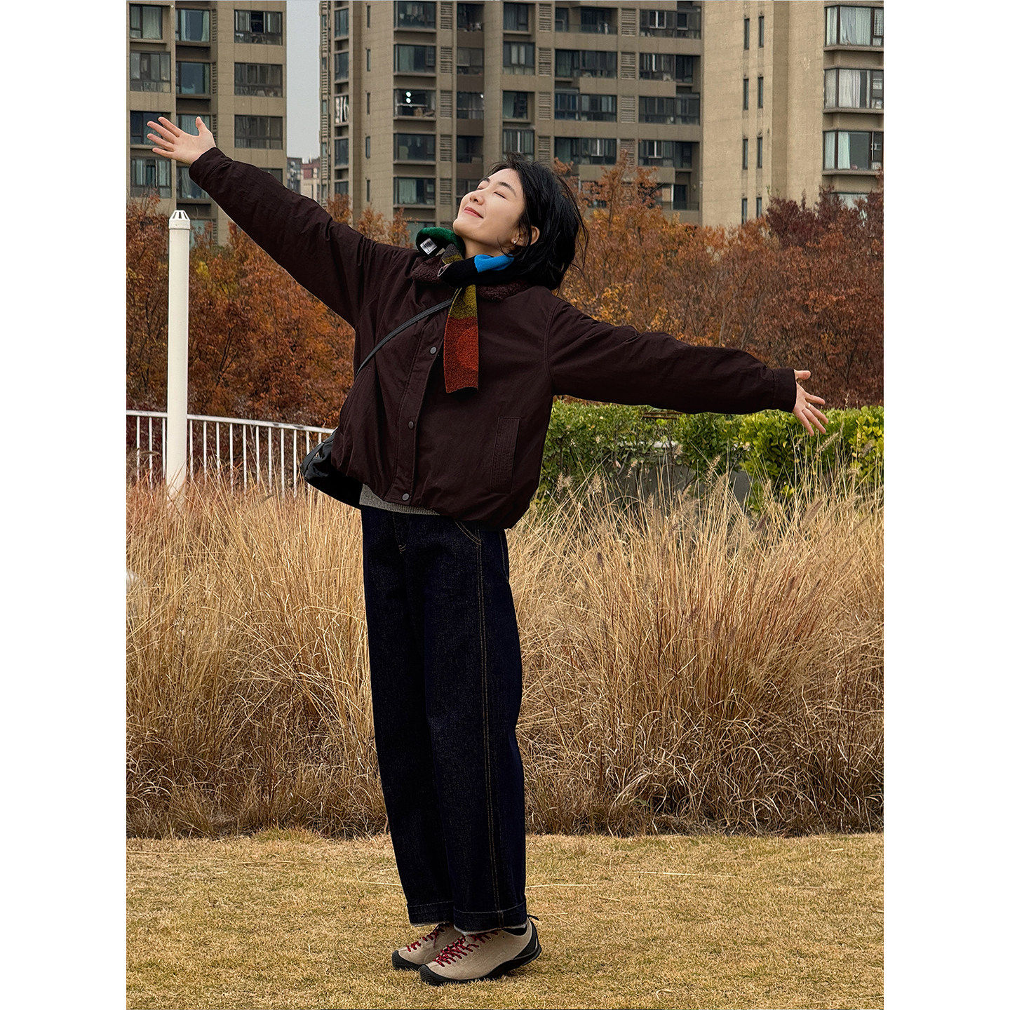 周浪清咖色老钱风夹克棉服女款2025新款冬季保暖棉衣短款夹棉外套,淘宝优惠券,粉丝福利购,淘宝优惠卷