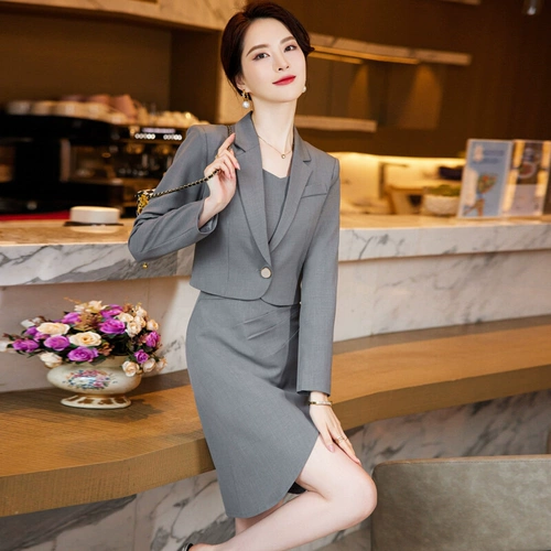 Пиджак классического кроя, классический костюм, юбка, платье, осенний короткий комплект