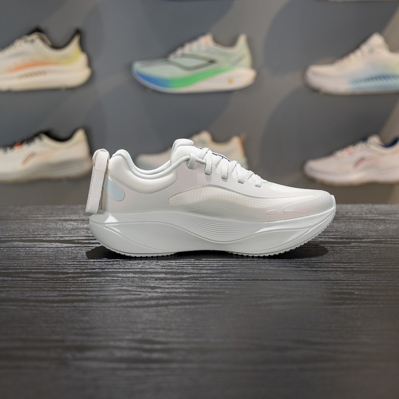 李宁惊鸿COMFY丨缓震保护跑鞋女2026新款厚底柔软低帮跑鞋ARHW008,淘宝优惠券,粉丝福利购,淘宝优惠卷