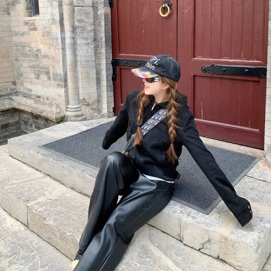 罗诚意【超模比例裤】秋季黑色直筒PU皮裤女宽松显瘦休闲百搭长裤,淘宝优惠券,粉丝福利购,淘宝优惠卷