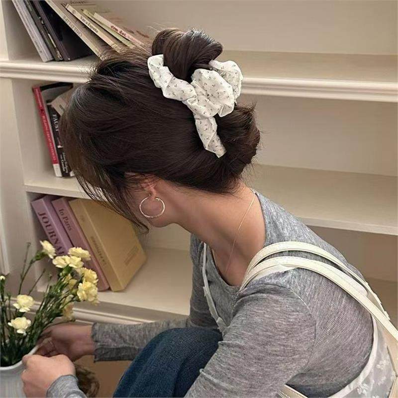 蓝白碎花褶皱抓夹泡泡布艺鲨鱼夹后脑勺盘发夹显发量发爪半扎发卡,淘宝优惠券,粉丝福利购,淘宝优惠卷