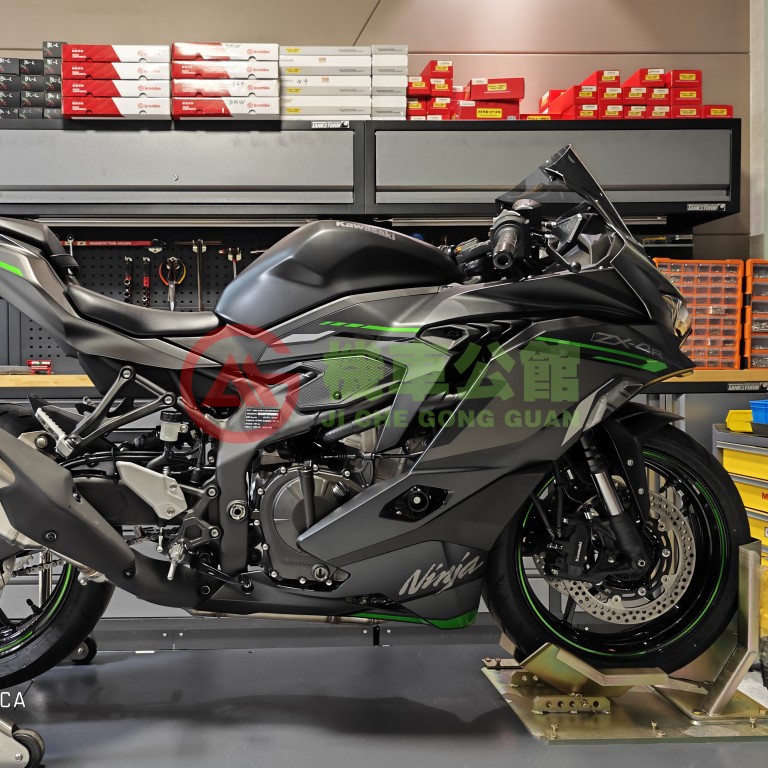 KAWASAKI 川崎 ZX4R/RR 风挡 改装MOTOTRON竞技加高风挡 茶色透明 - 图1