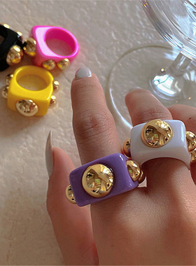 春夏金属拼接珠子多色戒指女设计感小众欧美夸张彩色方块树脂戒指