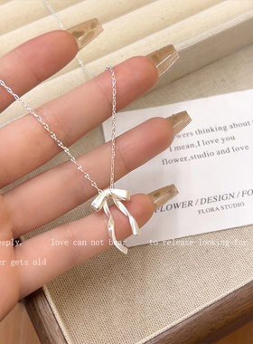 蝴蝶结吊坠高级仙气气质法式颈链