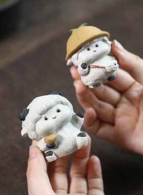 喜气羊羊紫砂手工元宝小羊摆件