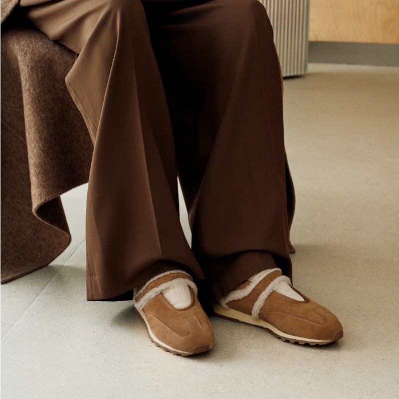足下工业毛绒玛丽珍跑鞋 FOOT INDUSTRY 暖卡其色休闲女款舒适,淘宝优惠券,粉丝福利购,淘宝优惠卷