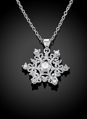 Christmas Snowflake Pendant Necklace Inlaid With Diamond