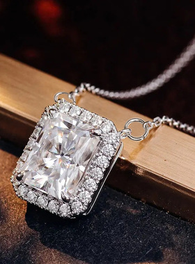 Square Geometric Pendant Necklace Classic Joker Jewelry