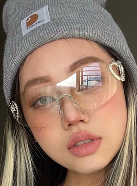 日系moleubak连体爱心时尚太阳眼镜欧美ins无框墨镜yk女士未来风