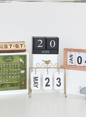 Wood calendar ornaments manual calendar office table decor