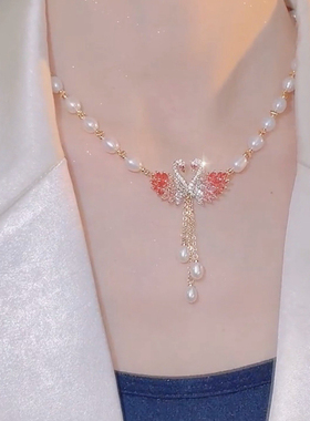 2025年新款轻奢天鹅粉色珍珠项链