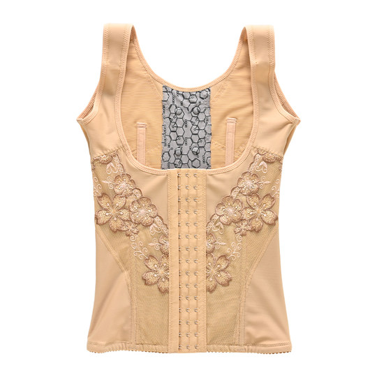 Shelifen Medical Beauty façonne la taille et le dos pour resserrer le ventre.