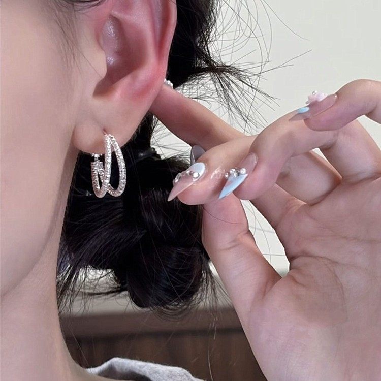 925纯银双层碎银耳环女轻奢小众设计感耳扣耳圈百搭气质耳钉耳饰,淘宝优惠券,粉丝福利购,淘宝优惠卷
