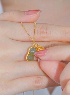 时尚精致花尽心思为你而生花生项链女轻奢高级感锁骨链送女友礼物