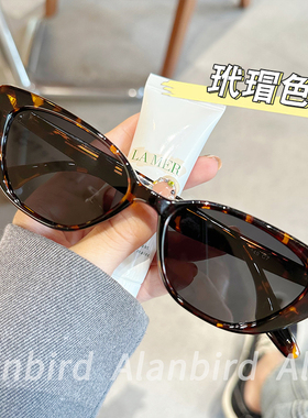 高级感个性猫眼墨镜女防晒配近视