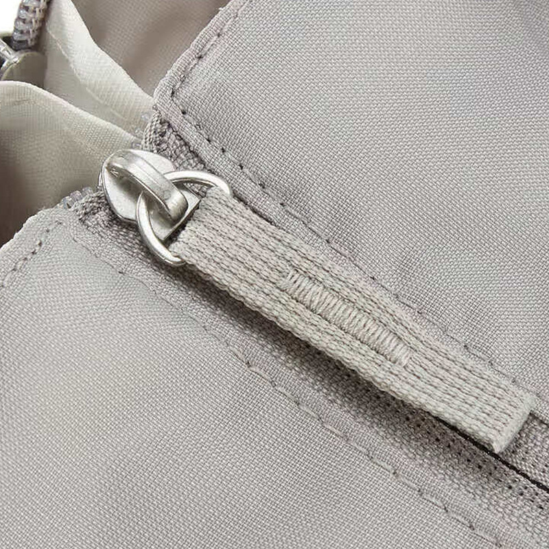 耐克（NIKE）|（新款）2025秋女肩背包 DR7217-009,淘宝优惠券,粉丝福利购,淘宝优惠卷