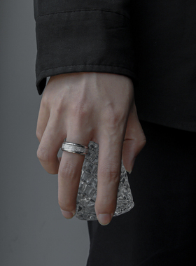 原创钛钢戒指轻奢不掉色情侣