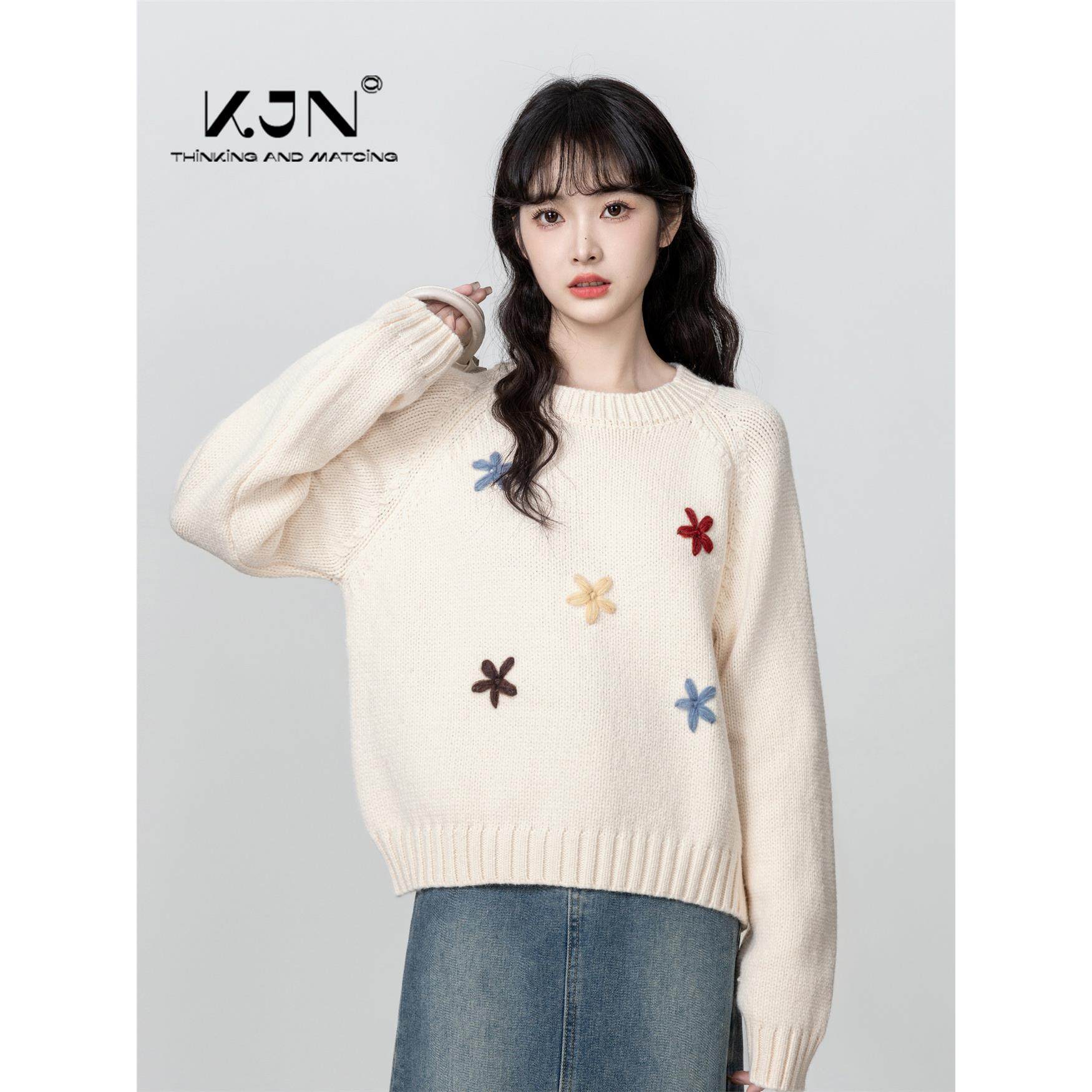 圆领加厚毛衣女2025秋冬新款宽松刺绣套头内搭针织衫小个子短上衣,淘宝优惠券,粉丝福利购,淘宝优惠卷