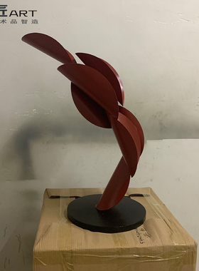 原创尼克莫兰艺术风摆件品雕塑