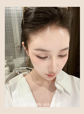 简约银针du家耳环超百搭