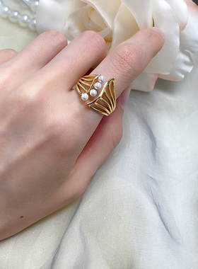 郁可唯同款宜兰珠宝人工珍珠戒指女小众设计可调指环百搭新年礼物