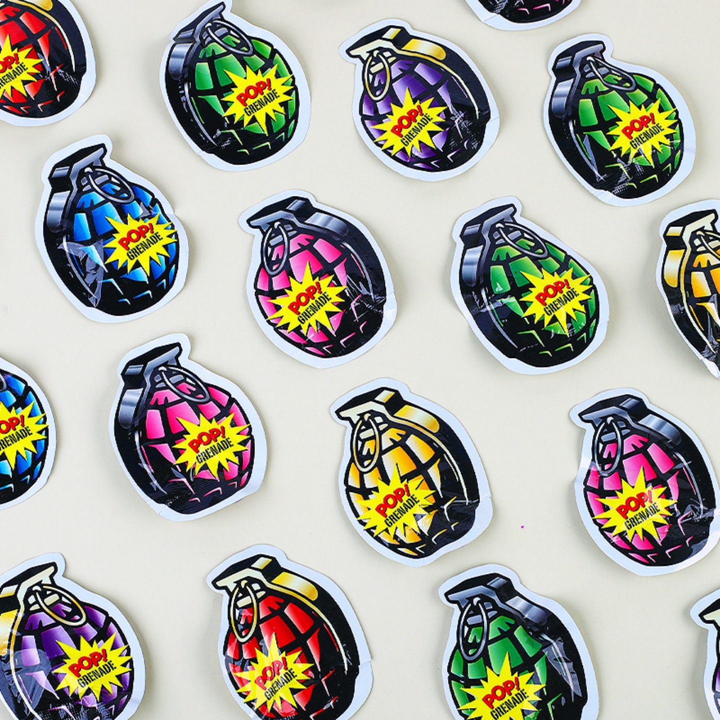 仿真可爆炸自动充气炸弹儿童鞭炮新年小炸包整蛊恶搞玩具无异味 - 图0