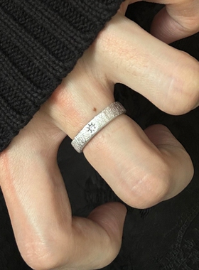 银色素圈戒指女小众设计2026新款