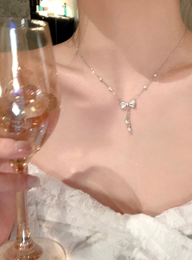 仿珍珠吊坠项链女2025新爆款颈链