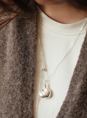 锤纹水壶项链女款2025新款毛衣链