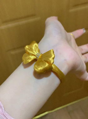 金色蝴蝶结手镯女新年显贵手饰