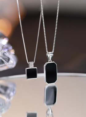 方牌项链轻奢小众锁骨链2025新款
