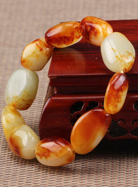 和田玉籽料原石红皮手链男女礼物