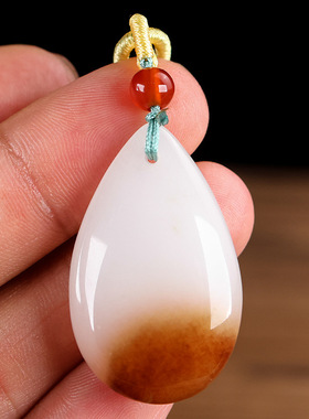 金丝玉俏色水滴吊坠糖色男女款