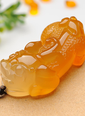 冰种黄玉髓招财貔貅挂件吊坠男女