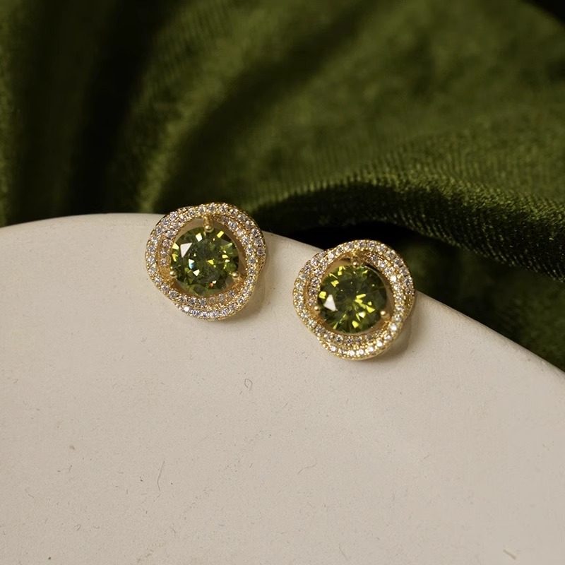 法式简约绿色水晶耳钉女纯银微镶水钻耳环耳夹2025年新款爆款耳饰,淘宝优惠券,粉丝福利购,淘宝优惠卷