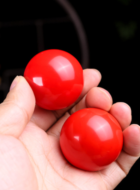 天然新疆和田玉实心手球手把件鸡血玉健身球康复玉球锻炼把玩件